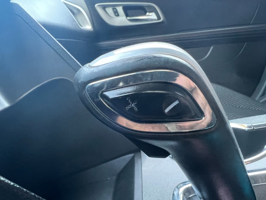 2015 Chevrolet Equinox AWD 4dr LT w/2LT, available for sale in Bristol, Connecticut | Bristol Auto Center LLC. Bristol, Connecticut 2015 Chevrolet Equinox AWD 4dr LT w/2LT, available for sale in Bristol, Connecticut | Bristol Auto Center LLC. Bristol, Connecticut