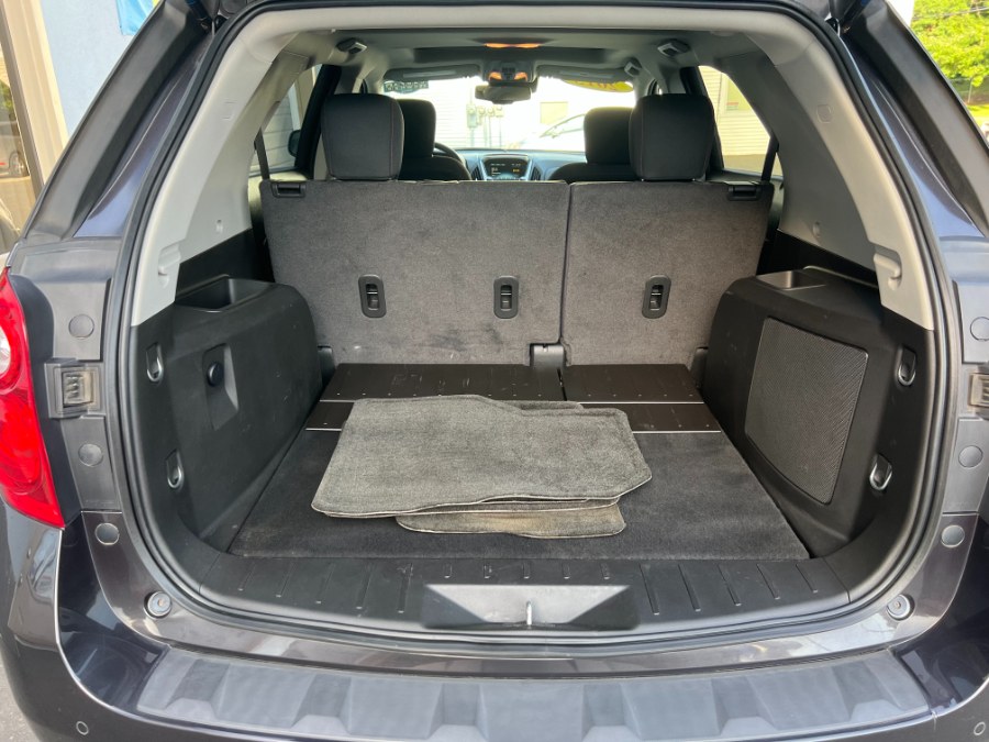 2015 Chevrolet Equinox AWD 4dr LT w/2LT, available for sale in Bristol, Connecticut | Bristol Auto Center LLC. Bristol, Connecticut 2015 Chevrolet Equinox AWD 4dr LT w/2LT, available for sale in Bristol, Connecticut | Bristol Auto Center LLC. Bristol, Connecticut