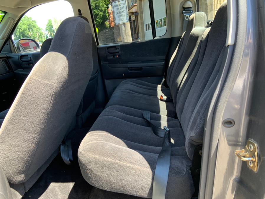 2004 Dodge Dakota 4dr Quad Cab 131" WB SLT, available for sale in Derby, Connecticut | Bridge Motors LLC. Derby, Connecticut 2004 Dodge Dakota 4dr Quad Cab 131" WB SLT, available for sale in Derby, Connecticut | Bridge Motors LLC. Derby, Connecticut