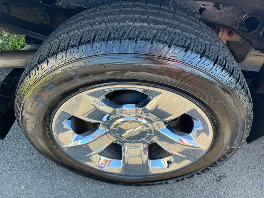 2017 Chevrolet Silverado 1500 4WD Crew Cab 143.5" LTZ w/1LZ, available for sale in Berlin, Connecticut | Tru Auto Mall. Berlin, Connecticut 2017 Chevrolet Silverado 1500 4WD Crew Cab 143.5" LTZ w/1LZ, available for sale in Berlin, Connecticut | Tru Auto Mall. Berlin, Connecticut