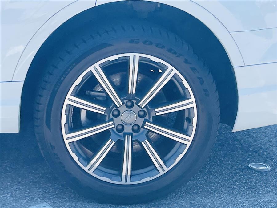 Used Audi Q7 3.0 TFSI Prestige 2017 | Northshore Motors. Syosset , New York Used Audi Q7 3.0 TFSI Prestige 2017 | Northshore Motors. Syosset , New York