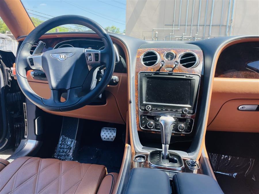 Used Bentley Flying Spur 4dr Sdn V8 2016 | Northshore Motors. Syosset , New York Used Bentley Flying Spur 4dr Sdn V8 2016 | Northshore Motors. Syosset , New York
