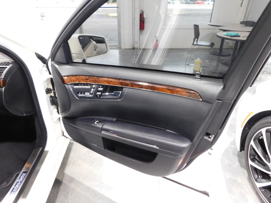 Used Mercedes-Benz S-Class 4dr Sdn S550 4MATIC 2013 | Auto Gallery. Lodi, New Jersey Used Mercedes-Benz S-Class 4dr Sdn S550 4MATIC 2013 | Auto Gallery. Lodi, New Jersey