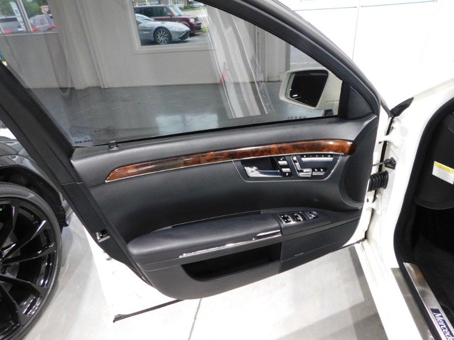 Used Mercedes-Benz S-Class 4dr Sdn S550 4MATIC 2013 | Auto Gallery. Lodi, New Jersey Used Mercedes-Benz S-Class 4dr Sdn S550 4MATIC 2013 | Auto Gallery. Lodi, New Jersey
