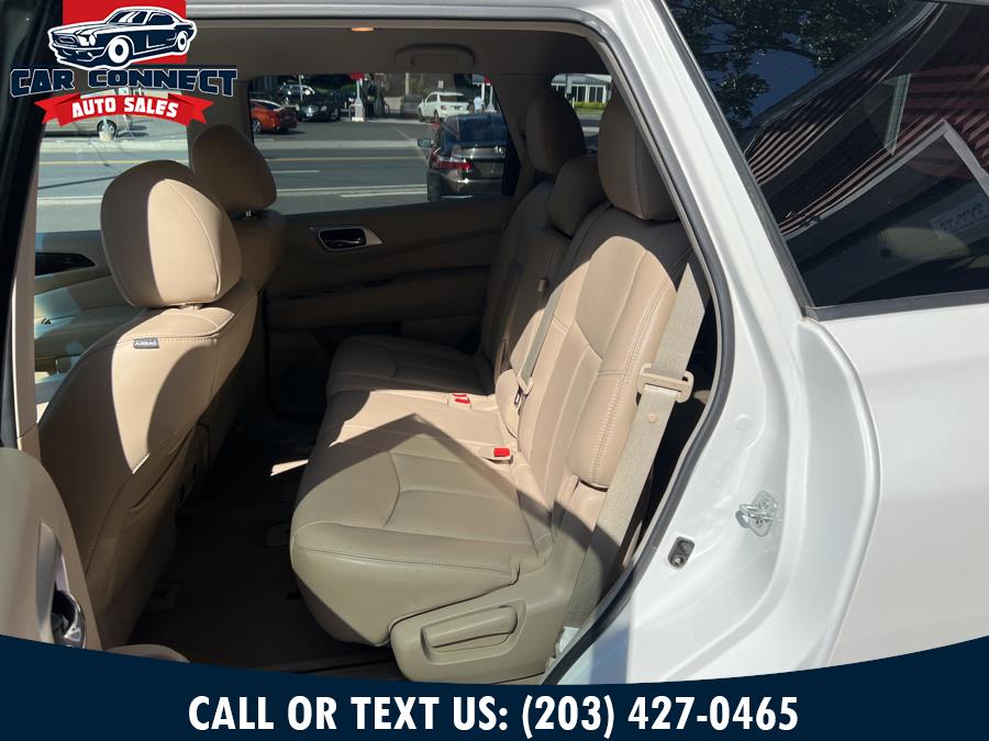 Used Nissan Pathfinder 4WD 4dr S 2013 | Car Connect Auto Sales LLC. Waterbury, Connecticut