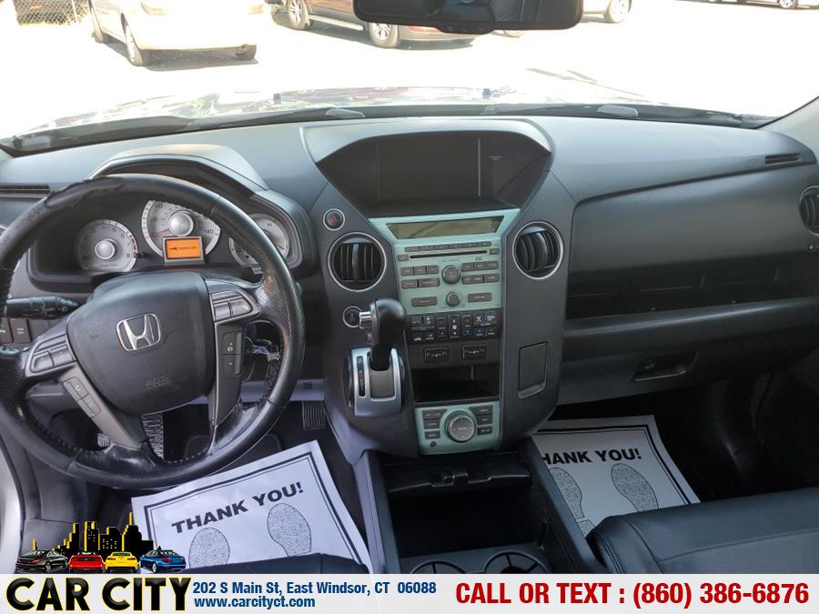 Used Honda Pilot 4WD 4dr Touring w/Navi 2010 | Car City LLC. East Windsor, Connecticut Used Honda Pilot 4WD 4dr Touring w/Navi 2010 | Car City LLC. East Windsor, Connecticut