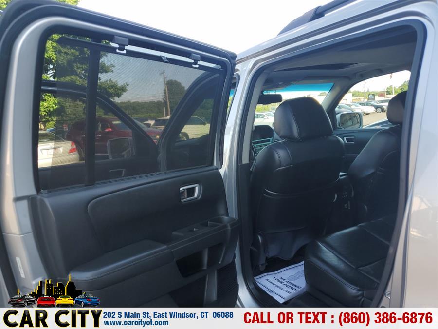 Used Honda Pilot 4WD 4dr Touring w/Navi 2010 | Car City LLC. East Windsor, Connecticut Used Honda Pilot 4WD 4dr Touring w/Navi 2010 | Car City LLC. East Windsor, Connecticut