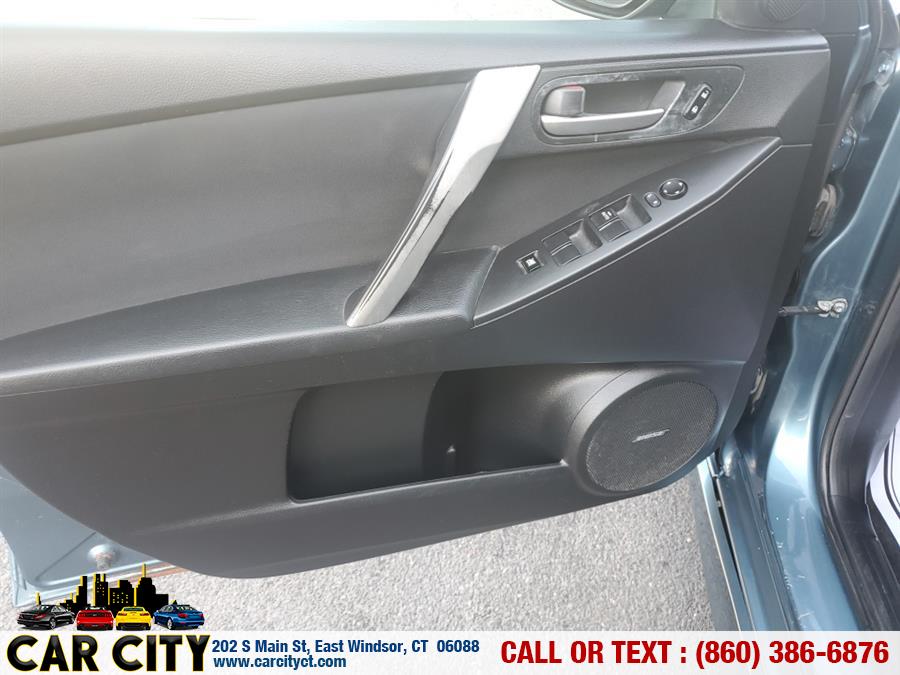2010 Mazda Mazda3 5dr HB Auto s Sport, available for sale in East Windsor, Connecticut | Car City LLC. East Windsor, Connecticut 2010 Mazda Mazda3 5dr HB Auto s Sport, available for sale in East Windsor, Connecticut | Car City LLC. East Windsor, Connecticut