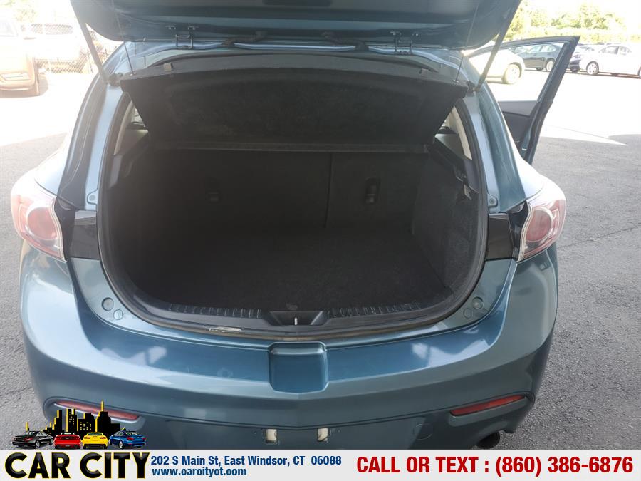 2010 Mazda Mazda3 5dr HB Auto s Sport, available for sale in East Windsor, Connecticut | Car City LLC. East Windsor, Connecticut 2010 Mazda Mazda3 5dr HB Auto s Sport, available for sale in East Windsor, Connecticut | Car City LLC. East Windsor, Connecticut