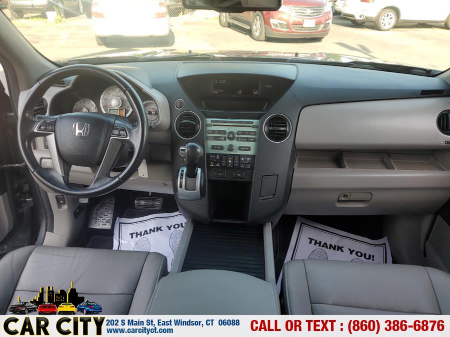 2011 Honda Pilot 4WD 4dr EX-L, available for sale in East Windsor, Connecticut | Car City LLC. East Windsor, Connecticut 2011 Honda Pilot 4WD 4dr EX-L, available for sale in East Windsor, Connecticut | Car City LLC. East Windsor, Connecticut