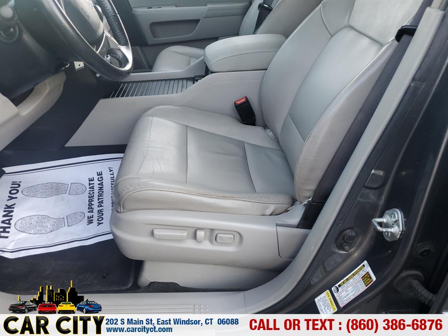 2011 Honda Pilot 4WD 4dr EX-L, available for sale in East Windsor, Connecticut | Car City LLC. East Windsor, Connecticut 2011 Honda Pilot 4WD 4dr EX-L, available for sale in East Windsor, Connecticut | Car City LLC. East Windsor, Connecticut