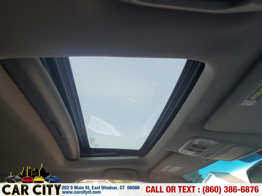 2011 Honda Pilot 4WD 4dr EX-L, available for sale in East Windsor, Connecticut | Car City LLC. East Windsor, Connecticut 2011 Honda Pilot 4WD 4dr EX-L, available for sale in East Windsor, Connecticut | Car City LLC. East Windsor, Connecticut