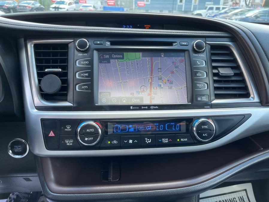 2019 Toyota Highlander XLE V6 AWD (Natl), available for sale in Irvington , New Jersey | Auto Haus of Irvington Corp. Irvington , New Jersey 2019 Toyota Highlander XLE V6 AWD (Natl), available for sale in Irvington , New Jersey | Auto Haus of Irvington Corp. Irvington , New Jersey