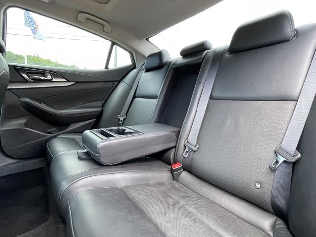 Used Nissan Maxima 3.5 SV 2017 | Blasius of Danbury. Danbury, Connecticut Used Nissan Maxima 3.5 SV 2017 | Blasius of Danbury. Danbury, Connecticut