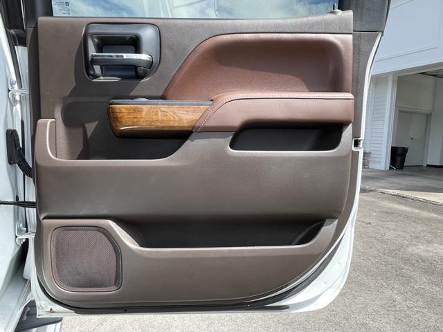 Used Chevrolet Silverado 1500 High Country 2016 | Blasius Federal Road. Brookfield, Connecticut Used Chevrolet Silverado 1500 High Country 2016 | Blasius Federal Road. Brookfield, Connecticut