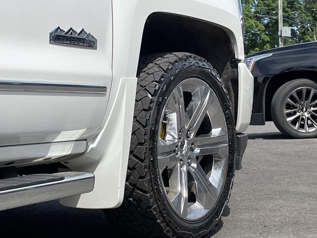 Used Chevrolet Silverado 1500 High Country 2016 | Blasius Federal Road. Brookfield, Connecticut Used Chevrolet Silverado 1500 High Country 2016 | Blasius Federal Road. Brookfield, Connecticut