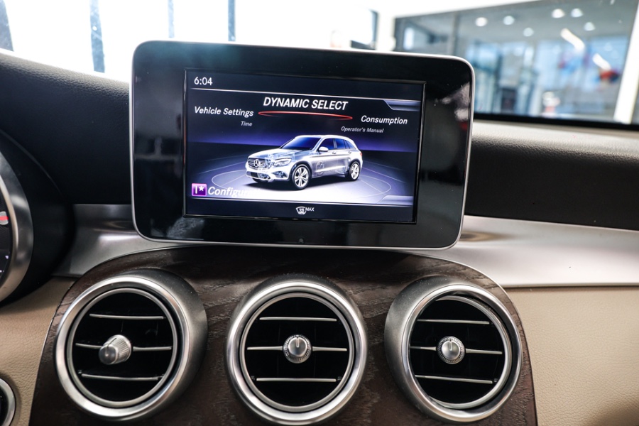 2018 Mercedes-Benz GLC GLC 300 4MATIC SUV, available for sale in ELMONT, New York | 26 Motors Long Island. ELMONT, New York 2018 Mercedes-Benz GLC GLC 300 4MATIC SUV, available for sale in ELMONT, New York | 26 Motors Long Island. ELMONT, New York