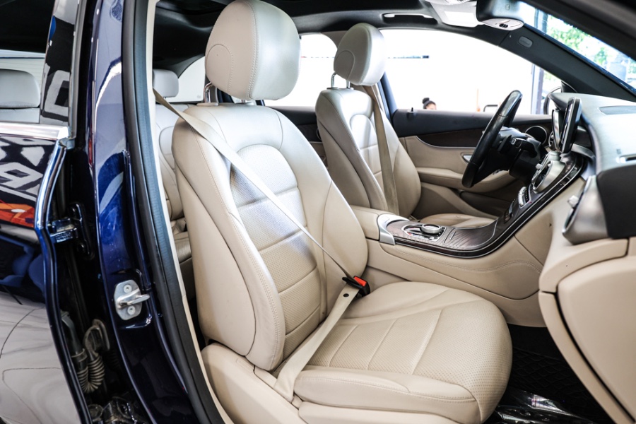2018 Mercedes-Benz GLC GLC 300 4MATIC SUV, available for sale in ELMONT, New York | 26 Motors Long Island. ELMONT, New York 2018 Mercedes-Benz GLC GLC 300 4MATIC SUV, available for sale in ELMONT, New York | 26 Motors Long Island. ELMONT, New York