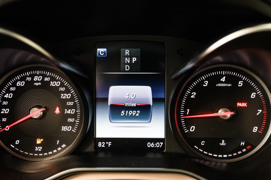 2018 Mercedes-Benz GLC GLC 300 4MATIC SUV, available for sale in ELMONT, New York | 26 Motors Long Island. ELMONT, New York 2018 Mercedes-Benz GLC GLC 300 4MATIC SUV, available for sale in ELMONT, New York | 26 Motors Long Island. ELMONT, New York
