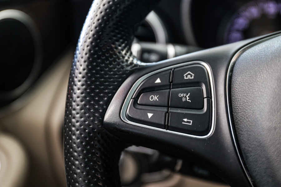 2018 Mercedes-Benz GLC GLC 300 4MATIC SUV, available for sale in ELMONT, New York | 26 Motors Long Island. ELMONT, New York 2018 Mercedes-Benz GLC GLC 300 4MATIC SUV, available for sale in ELMONT, New York | 26 Motors Long Island. ELMONT, New York