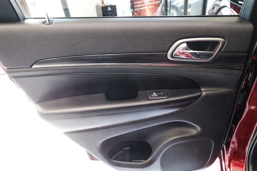 2019 Jeep Grand Cherokee Limited 4x4, available for sale in ELMONT, New York | 26 Motors Long Island. ELMONT, New York 2019 Jeep Grand Cherokee Limited 4x4, available for sale in ELMONT, New York | 26 Motors Long Island. ELMONT, New York
