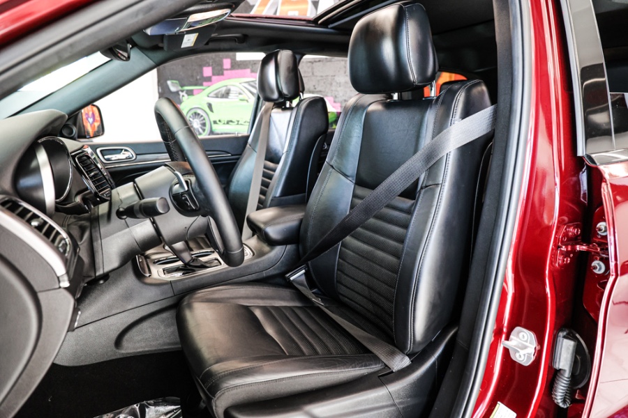 2019 Jeep Grand Cherokee Limited 4x4, available for sale in ELMONT, New York | 26 Motors Long Island. ELMONT, New York 2019 Jeep Grand Cherokee Limited 4x4, available for sale in ELMONT, New York | 26 Motors Long Island. ELMONT, New York