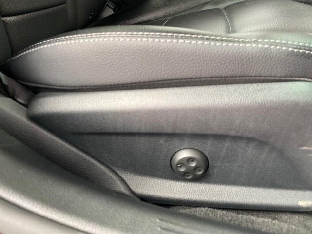Used Mercedes-benz C-class C 300 2018 | Queens Auto Mall. Richmond Hill, New York Used Mercedes-benz C-class C 300 2018 | Queens Auto Mall. Richmond Hill, New York