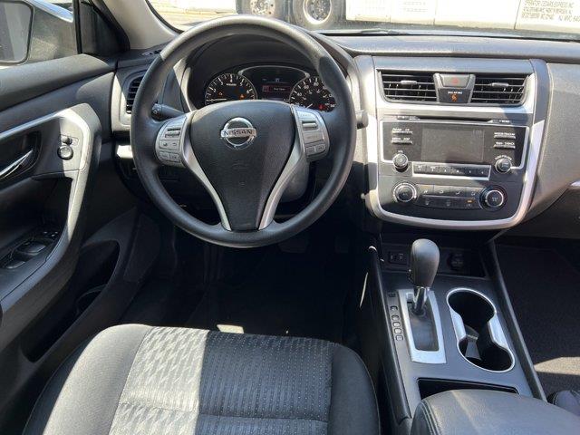 Used Nissan Altima 2.5 S 2016 | NY Luxury Motors. Elmont, New York Used Nissan Altima 2.5 S 2016 | NY Luxury Motors. Elmont, New York