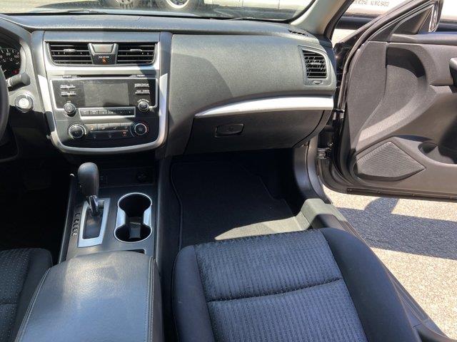 Used Nissan Altima 2.5 S 2016 | NY Luxury Motors. Elmont, New York Used Nissan Altima 2.5 S 2016 | NY Luxury Motors. Elmont, New York