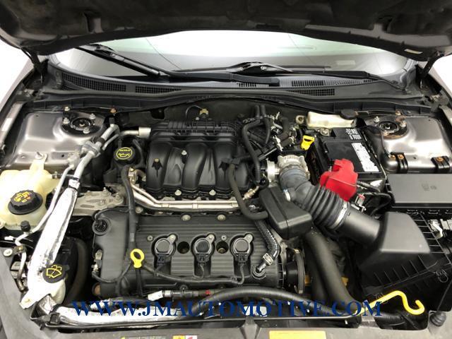 2012 Ford Fusion 4dr Sdn SEL AWD, available for sale in Naugatuck, Connecticut | J&M Automotive Sls&Svc LLC. Naugatuck, Connecticut 2012 Ford Fusion 4dr Sdn SEL AWD, available for sale in Naugatuck, Connecticut | J&M Automotive Sls&Svc LLC. Naugatuck, Connecticut