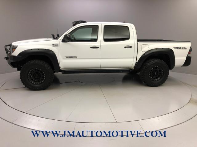 2015 Toyota Tacoma 4WD Double Cab V6 AT, available for sale in Naugatuck, Connecticut | J&M Automotive Sls&Svc LLC. Naugatuck, Connecticut 2015 Toyota Tacoma 4WD Double Cab V6 AT, available for sale in Naugatuck, Connecticut | J&M Automotive Sls&Svc LLC. Naugatuck, Connecticut