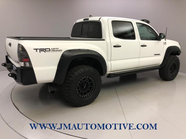 2015 Toyota Tacoma 4WD Double Cab V6 AT, available for sale in Naugatuck, Connecticut | J&M Automotive Sls&Svc LLC. Naugatuck, Connecticut 2015 Toyota Tacoma 4WD Double Cab V6 AT, available for sale in Naugatuck, Connecticut | J&M Automotive Sls&Svc LLC. Naugatuck, Connecticut