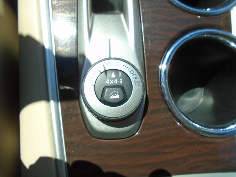 Used Nissan Pathfinder 4WD 4dr Platinum 2015 | Jim Juliani Motors. Waterbury, Connecticut