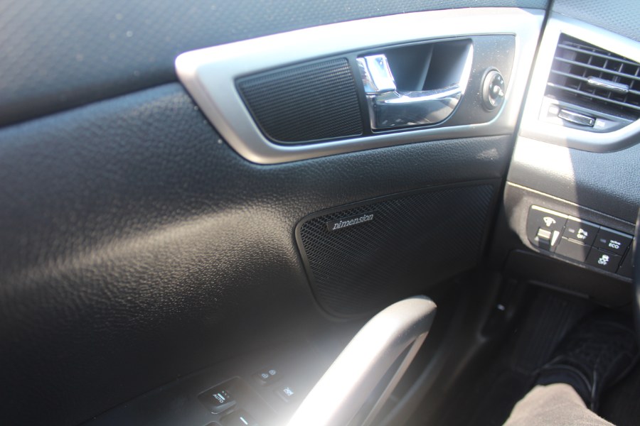 2016 Hyundai Veloster 3dr Cpe Auto, available for sale in Deer Park, New York | Car Tec Enterprise Leasing & Sales LLC. Deer Park, New York 2016 Hyundai Veloster 3dr Cpe Auto, available for sale in Deer Park, New York | Car Tec Enterprise Leasing & Sales LLC. Deer Park, New York