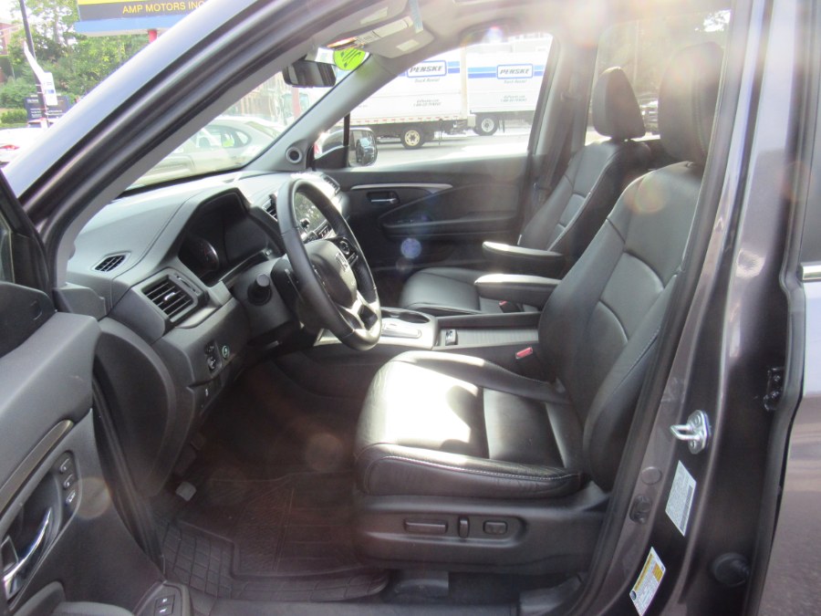 2021 Honda Pilot EX-L AWD, available for sale in Worcester, Massachusetts | Hilario's Auto Sales Inc.. Worcester, Massachusetts 2021 Honda Pilot EX-L AWD, available for sale in Worcester, Massachusetts | Hilario's Auto Sales Inc.. Worcester, Massachusetts