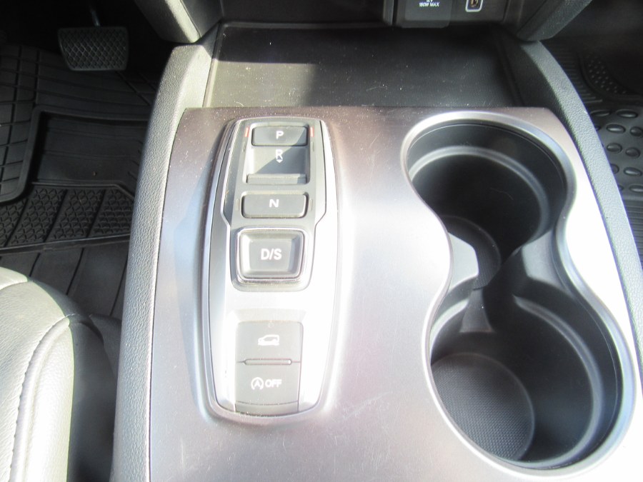 2021 Honda Pilot EX-L AWD, available for sale in Worcester, Massachusetts | Hilario's Auto Sales Inc.. Worcester, Massachusetts 2021 Honda Pilot EX-L AWD, available for sale in Worcester, Massachusetts | Hilario's Auto Sales Inc.. Worcester, Massachusetts