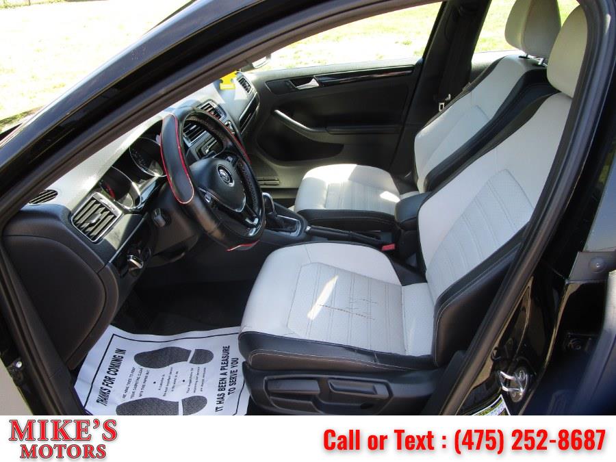 Used Volkswagen Jetta Sedan 4dr Auto 1.8T SE PZEV 2015 | Mike's Motors LLC. Stratford, Connecticut Used Volkswagen Jetta Sedan 4dr Auto 1.8T SE PZEV 2015 | Mike's Motors LLC. Stratford, Connecticut