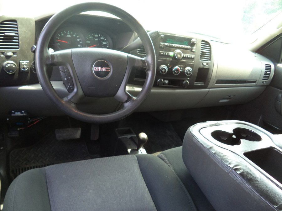 2011 GMC Sierra 1500 4WD Crew Cab 143.5", available for sale in Berlin, Connecticut | International Motorcars llc. Berlin, Connecticut 2011 GMC Sierra 1500 4WD Crew Cab 143.5", available for sale in Berlin, Connecticut | International Motorcars llc. Berlin, Connecticut