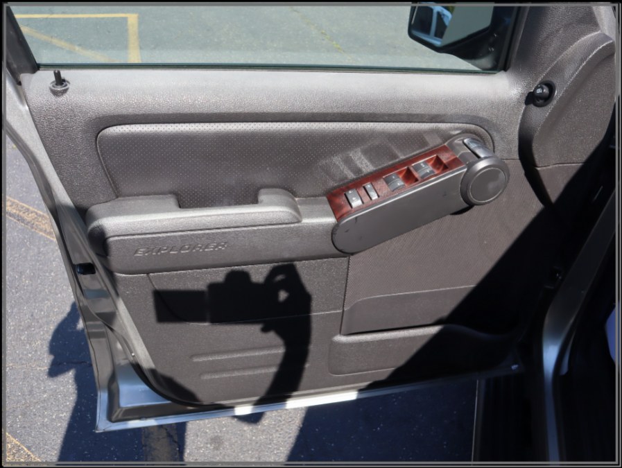 2008 Ford Explorer 4WD 4dr V6 Limited, available for sale in Huntington Station, New York | My Auto Inc.. Huntington Station, New York 2008 Ford Explorer 4WD 4dr V6 Limited, available for sale in Huntington Station, New York | My Auto Inc.. Huntington Station, New York