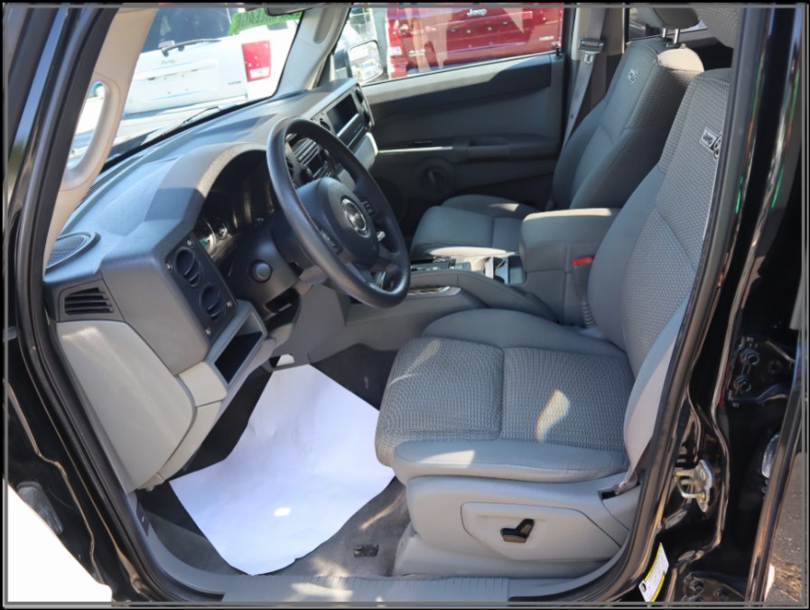 2006 Jeep Commander 65 Anniversary, available for sale in Huntington Station, New York | My Auto Inc.. Huntington Station, New York 2006 Jeep Commander 65 Anniversary, available for sale in Huntington Station, New York | My Auto Inc.. Huntington Station, New York