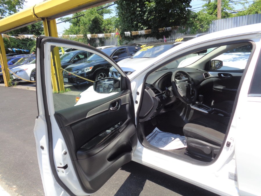 2016 Nissan Sentra SV. 1 OWNER CLEAN CARFAX!, available for sale in Rosedale, New York | Sunrise Auto Sales. Rosedale, New York 2016 Nissan Sentra SV. 1 OWNER CLEAN CARFAX!, available for sale in Rosedale, New York | Sunrise Auto Sales. Rosedale, New York