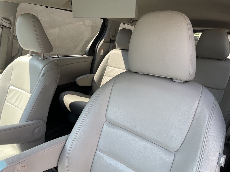 Used Toyota Sienna XLE Premium AWD 7-Passenger (Natl) 2017 | Union Street Auto Sales. West Springfield, Massachusetts Used Toyota Sienna XLE Premium AWD 7-Passenger (Natl) 2017 | Union Street Auto Sales. West Springfield, Massachusetts