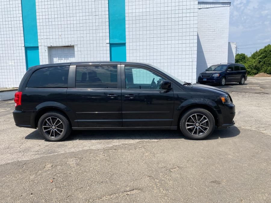 2015 Dodge Grand Caravan 4dr Wgn SXT, available for sale in Milford, Connecticut | Dealertown Auto Wholesalers. Milford, Connecticut