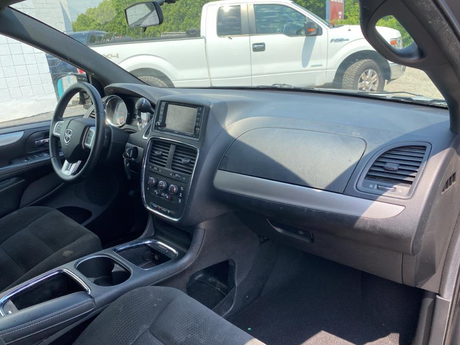 2015 Dodge Grand Caravan 4dr Wgn SXT, available for sale in Milford, Connecticut | Dealertown Auto Wholesalers. Milford, Connecticut 2015 Dodge Grand Caravan 4dr Wgn SXT, available for sale in Milford, Connecticut | Dealertown Auto Wholesalers. Milford, Connecticut