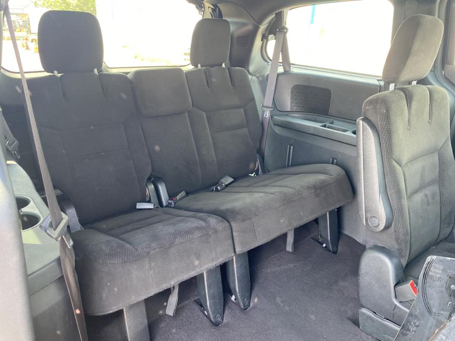 2015 Dodge Grand Caravan 4dr Wgn SXT, available for sale in Milford, Connecticut | Dealertown Auto Wholesalers. Milford, Connecticut 2015 Dodge Grand Caravan 4dr Wgn SXT, available for sale in Milford, Connecticut | Dealertown Auto Wholesalers. Milford, Connecticut