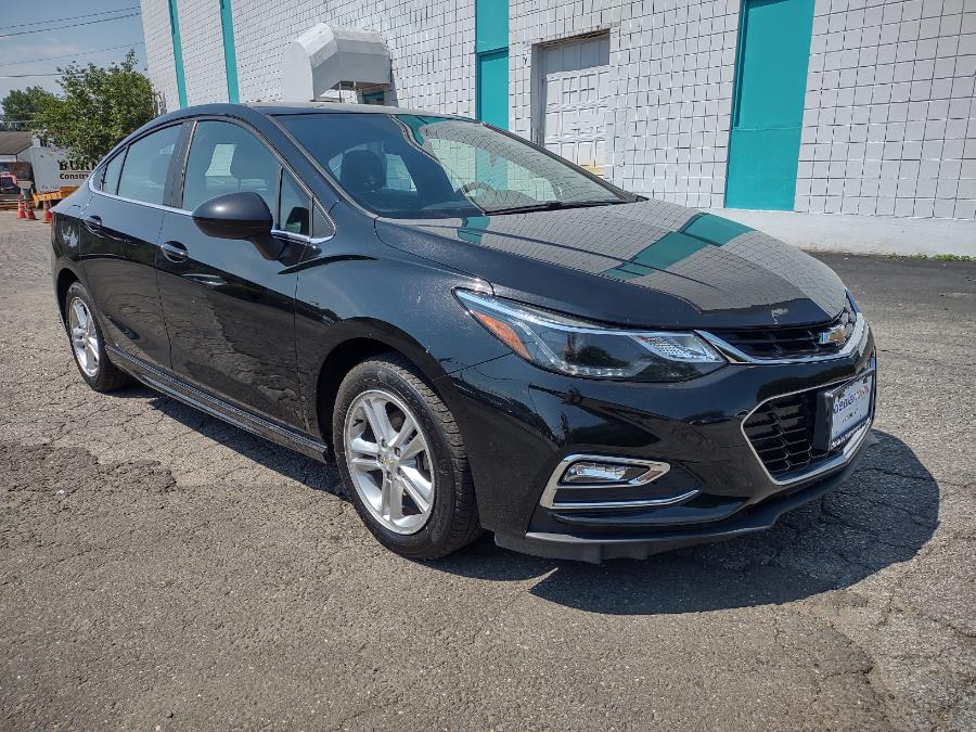 Used Chevrolet Cruze 4dr Sdn 1.4L LT w/1SD 2017 | Dealertown Auto Wholesalers. Milford, Connecticut Used Chevrolet Cruze 4dr Sdn 1.4L LT w/1SD 2017 | Dealertown Auto Wholesalers. Milford, Connecticut