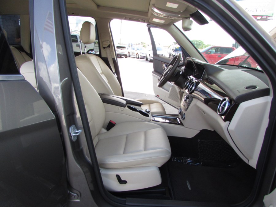 Used Mercedes-Benz GLK-Class RWD 4dr GLK 350 2014 | VIP Auto Enterprise, Inc. Orlando, Florida Used Mercedes-Benz GLK-Class RWD 4dr GLK 350 2014 | VIP Auto Enterprise, Inc. Orlando, Florida