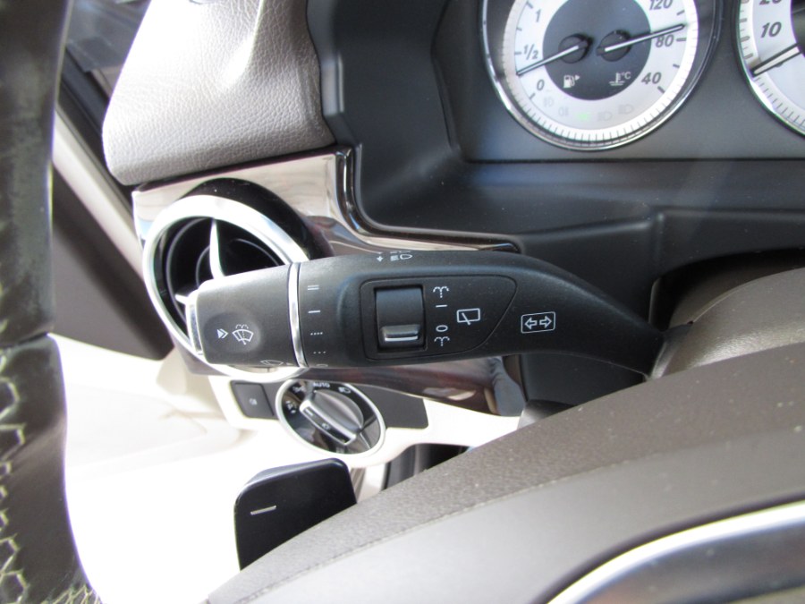 Used Mercedes-Benz GLK-Class RWD 4dr GLK 350 2014 | VIP Auto Enterprise, Inc. Orlando, Florida Used Mercedes-Benz GLK-Class RWD 4dr GLK 350 2014 | VIP Auto Enterprise, Inc. Orlando, Florida