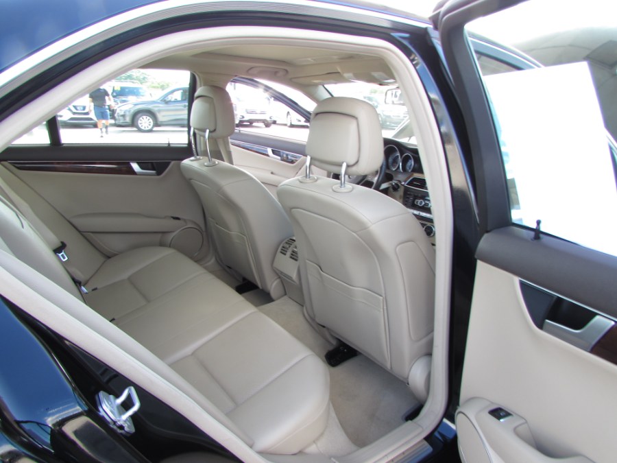 Used Mercedes-Benz C-Class 4dr Sdn C250 Sport RWD 2012 | VIP Auto Enterprise, Inc. Orlando, Florida Used Mercedes-Benz C-Class 4dr Sdn C250 Sport RWD 2012 | VIP Auto Enterprise, Inc. Orlando, Florida
