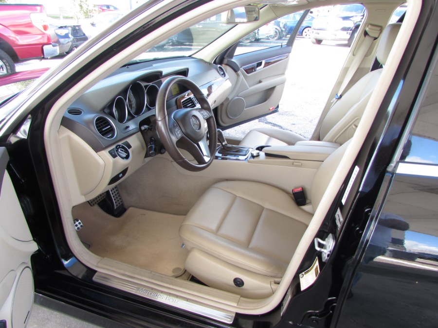 Used Mercedes-Benz C-Class 4dr Sdn C250 Sport RWD 2012 | VIP Auto Enterprise, Inc. Orlando, Florida Used Mercedes-Benz C-Class 4dr Sdn C250 Sport RWD 2012 | VIP Auto Enterprise, Inc. Orlando, Florida